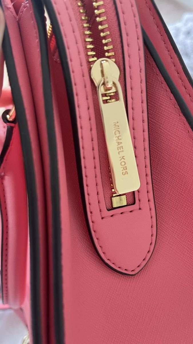 Michael Kors Borse: New Michael Kors Handbag – Nuovo (secondo la descrizione) da Unterägeri venduto da sar_vf25 7