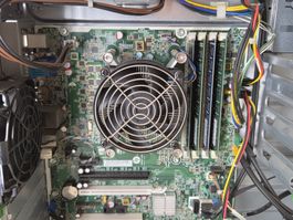 HP Compaq Elite 8300 Convertible Microtower, i7, 16GB Ram