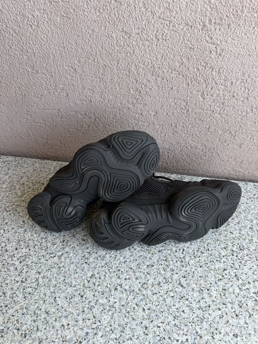 Adidas Scarpe da uomo: Adidas Yeezy 500 – Usato da Schlieren venduto da gte_zmx9 1