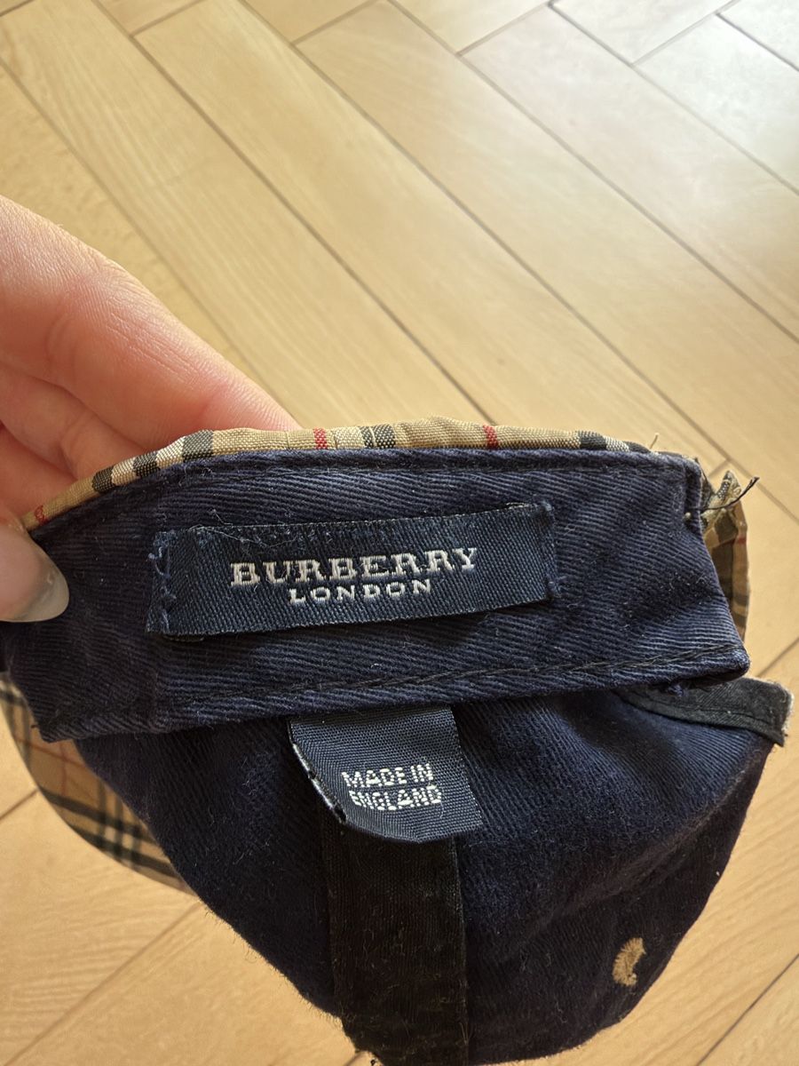 Burberry Copricapi, berretti & cappellini: Burberry Cap – Nuovo (secondo la descrizione) da Bern venduto da lia_j9yd 1