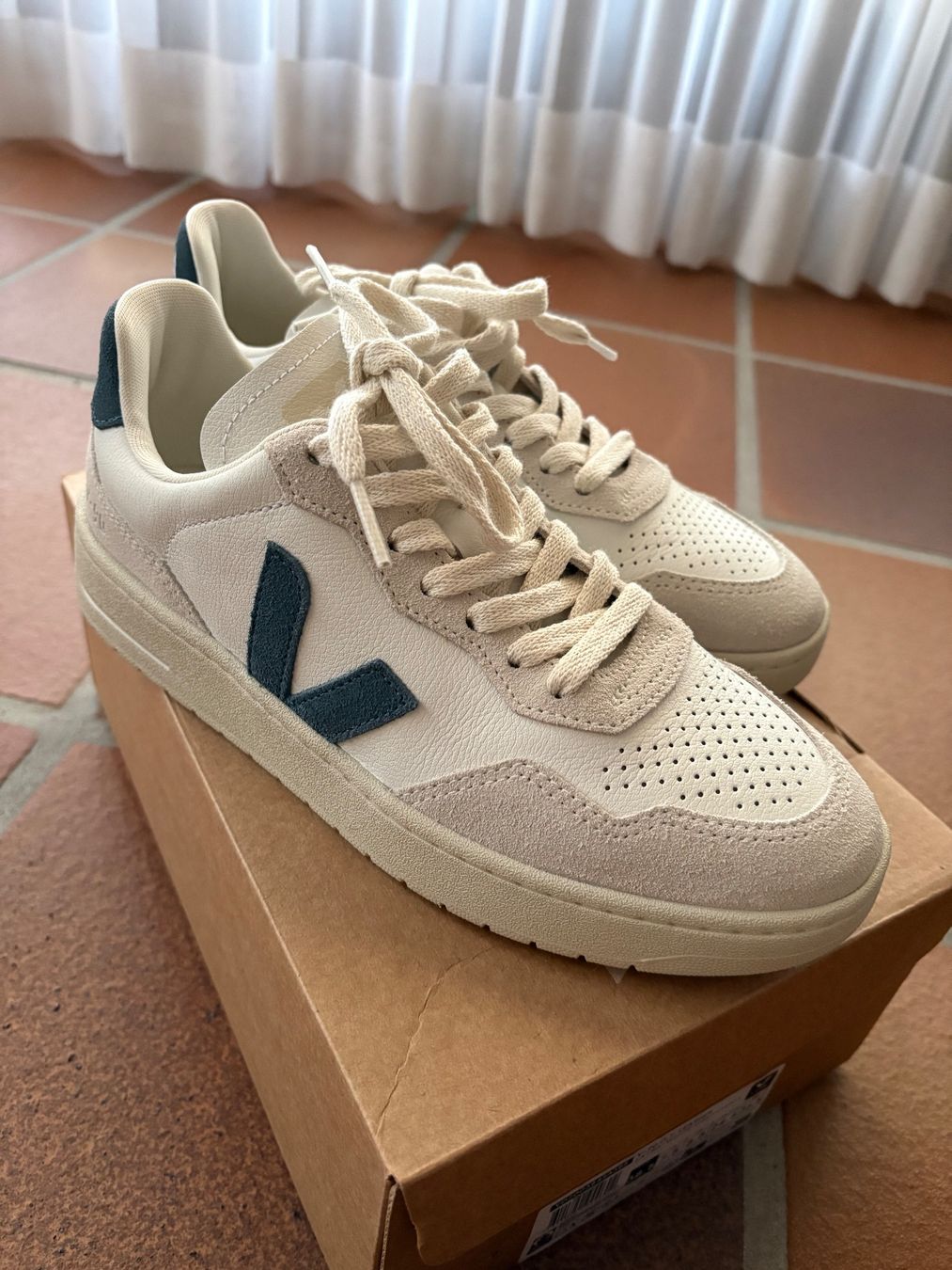 Veja Scarpe da donna: Veja Sneaker – Nuovo e nell'imballaggio originale da Frauenfeld venduto da caeten 5