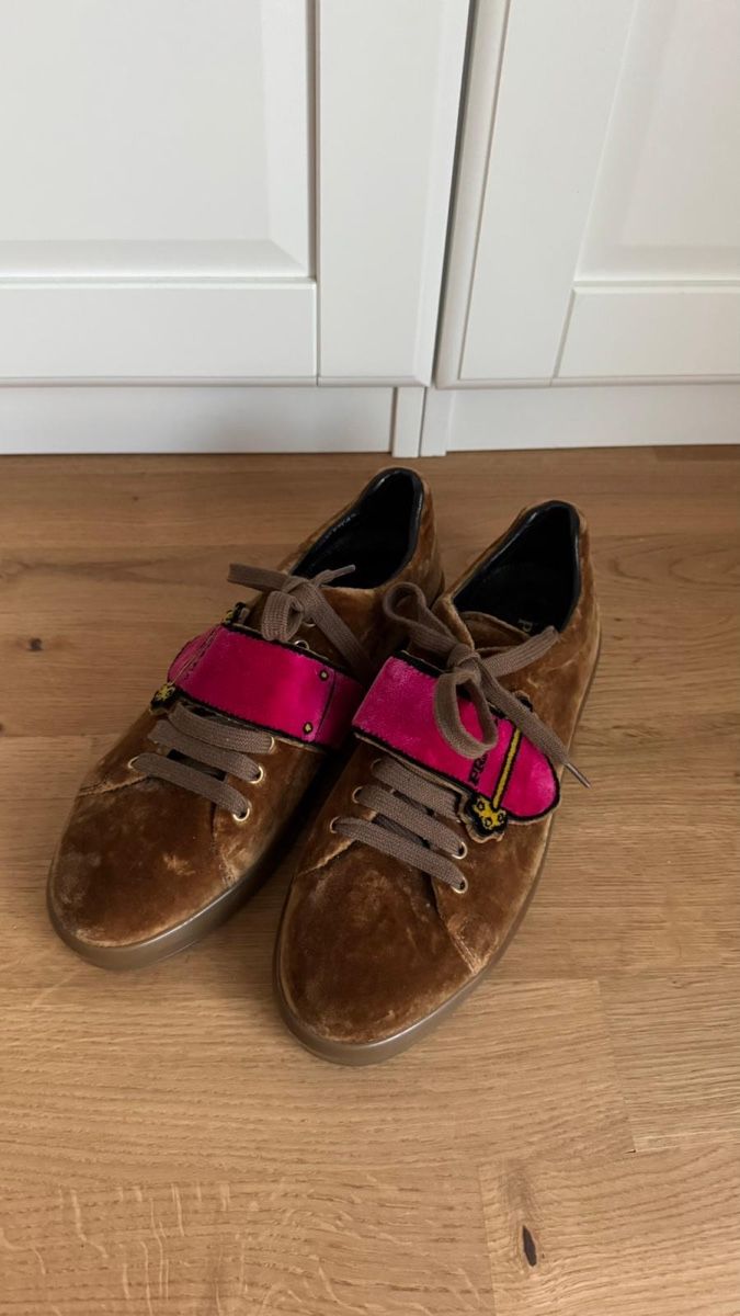 Damenschuhe: Prada Sneaker size 40 – Gebraucht aus Genève von gvokiii
