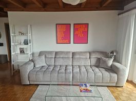 Neues 4-Sitzer Sofa / Couch  elekt. ausfahrbar  grau-beige
