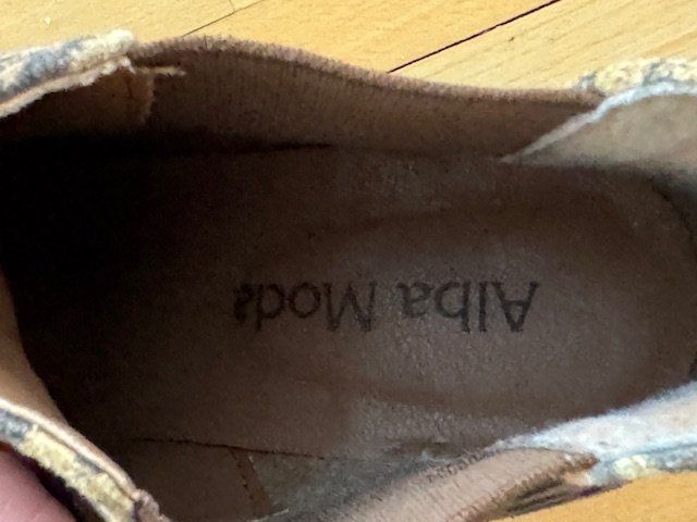 Damenschuhe: Stiefeletten Leoparden Muster aus Leder – Gebraucht aus Winterthur von juve1972 6