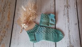 Wunderschöne Sneakers Gr. 42/43 - Neu - Handmade