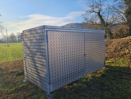 Unterstand Velobox Werkzeugkiste Motorradbox