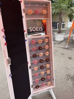 Donut Wand / Abschliessbar und beleuchtet