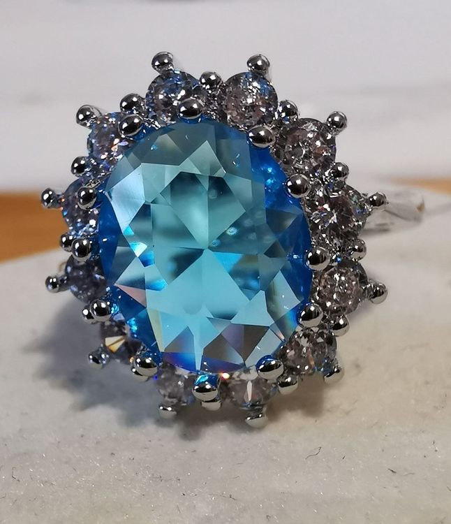 Bague plaquée argent avec zircon blanc | Canada
