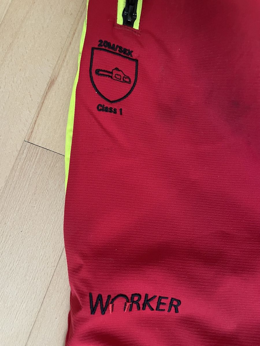 Pantaloni: Wörker Schnittschutzhose – Usato da Köniz venduto da mowildhaber 2