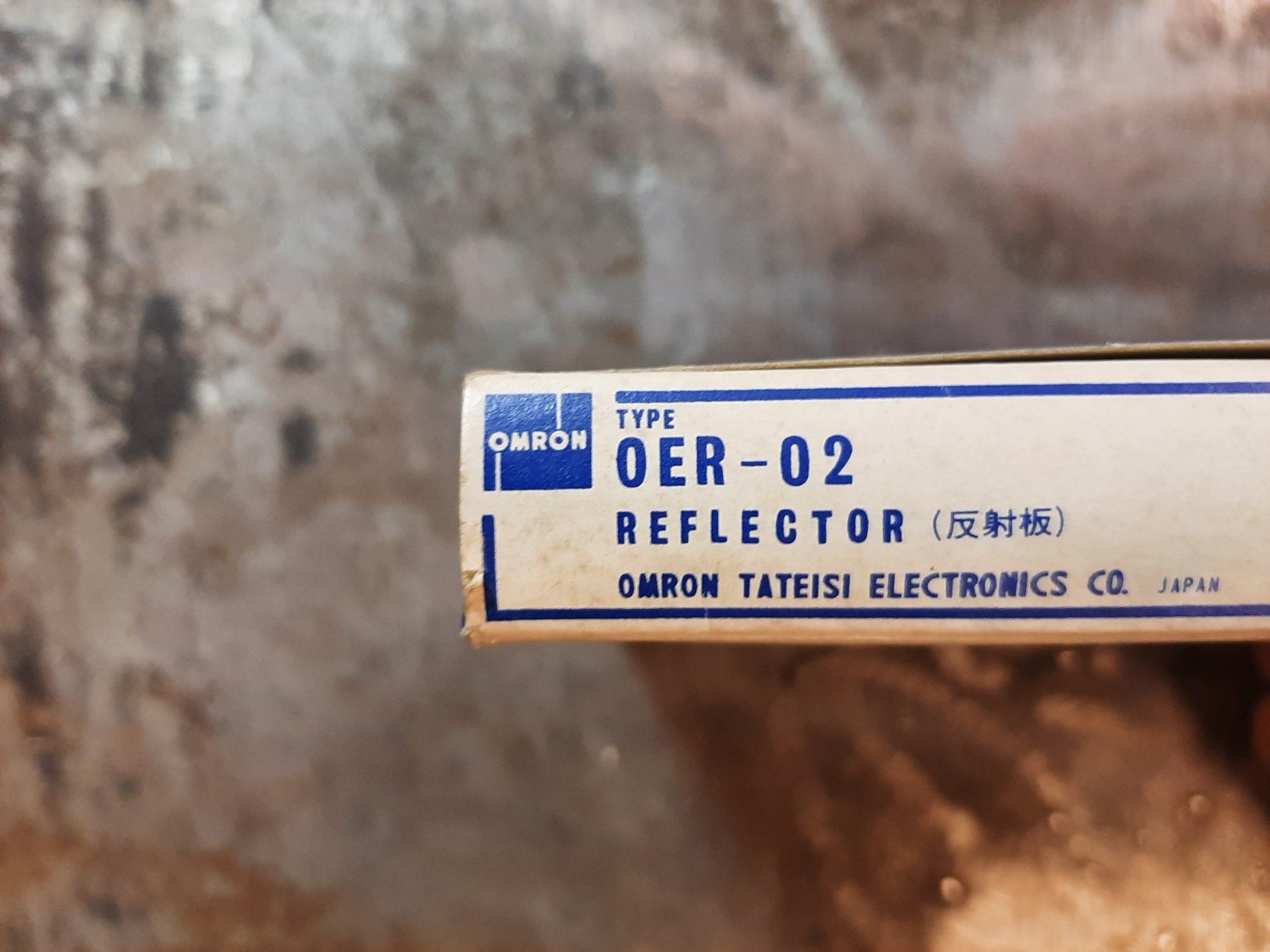 Omron Componenti elettronici: Omron Reflektor OER-02 – Nuovo e nell'imballaggio originale da Winterthur venduto da ReUse_Baumarkt 1