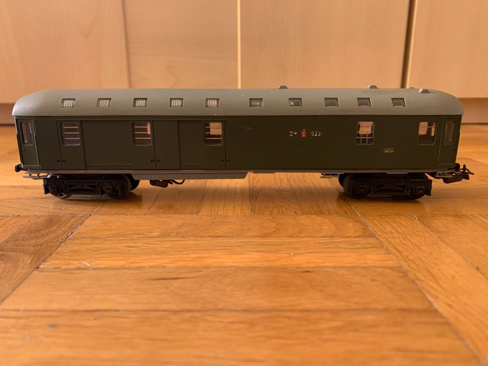 Wagon Postal HO InterMountain – Burlington Northern, échelle 1:87, Comme Neuf