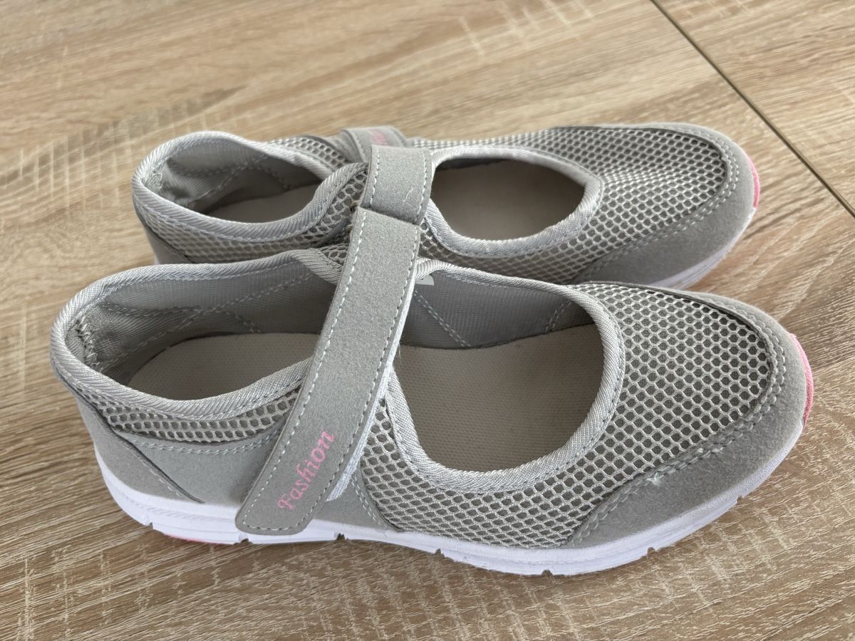 Scarpe da donna: Ballerinas Gr 37 – Usato da Ebikon venduto da Regipe 2