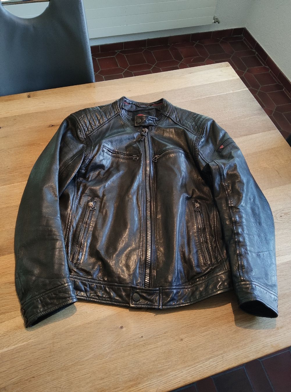 Strellson Giacche: Strellson Lederjacke - schwarz - neuwertig - Grösse 52 / L – Nuovo (secondo la descrizione) da Zofingen venduto da Justice79