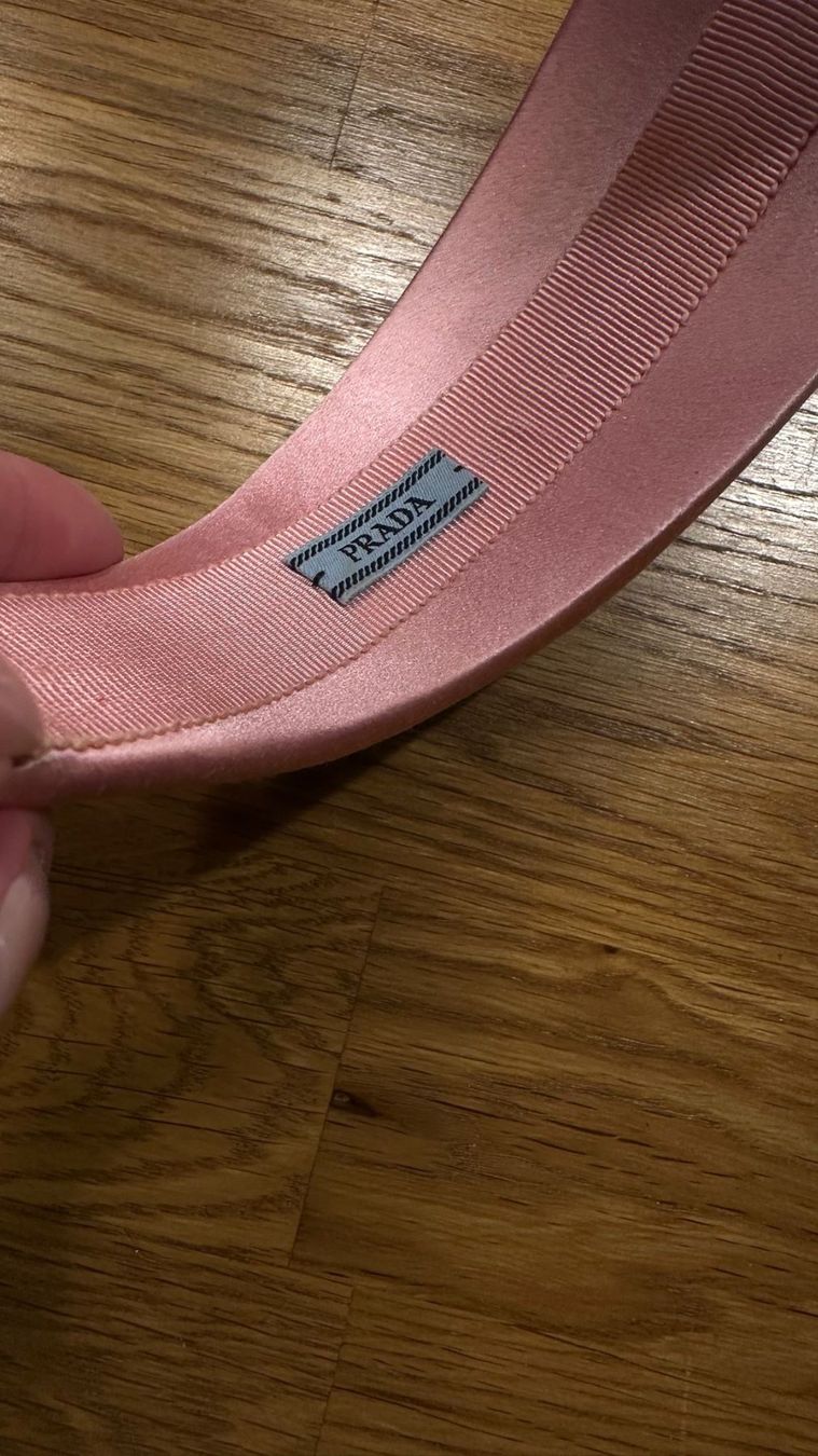 Prada Accessori per capelli: Prada Haarreif, Silk Satin, Rosa – Usato da Wollerau venduto da bodega74 3