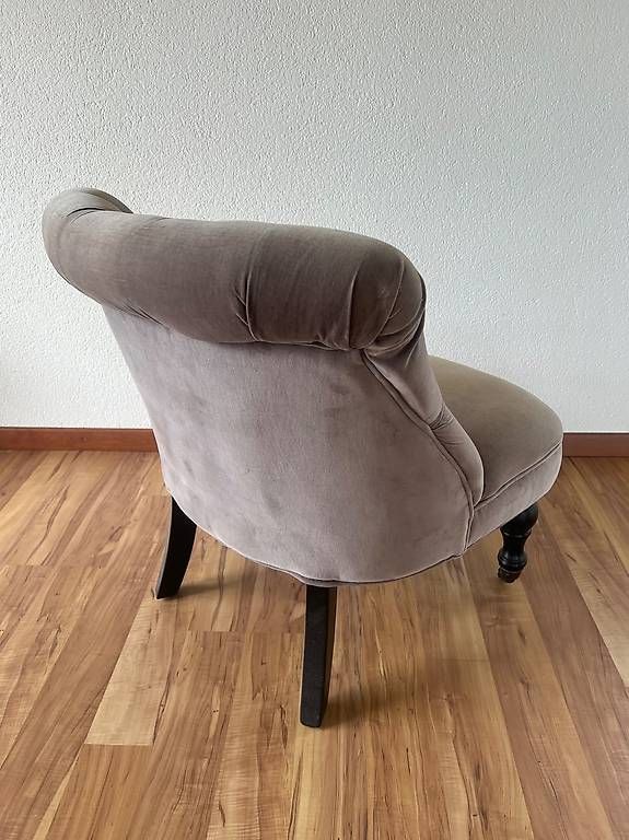 Poltrone: Barockstil-Sessel in Chesterfield Design  – Usato da Oberbueren venduto da marolegi 1