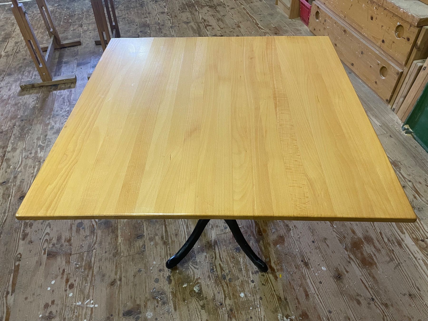 Servierplatten: Tischplatte , , Massivholz Buche lackiert – Gebraucht aus Illnau von HolzmanufakturIllnau 1