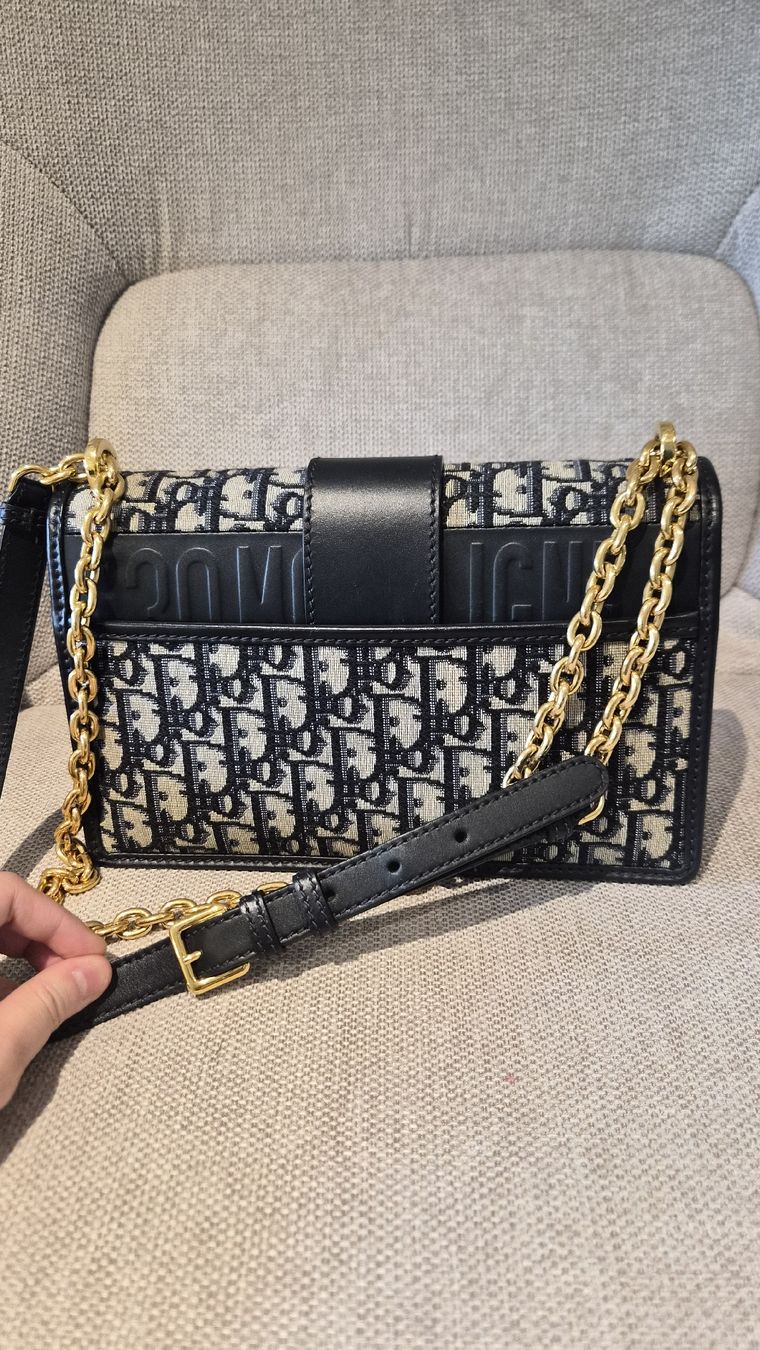 Dior Borse da donna: Dior 30 Montaigne in chain bag – Usato da Le Grand-Saconnex venduto da dan_7f8v 3