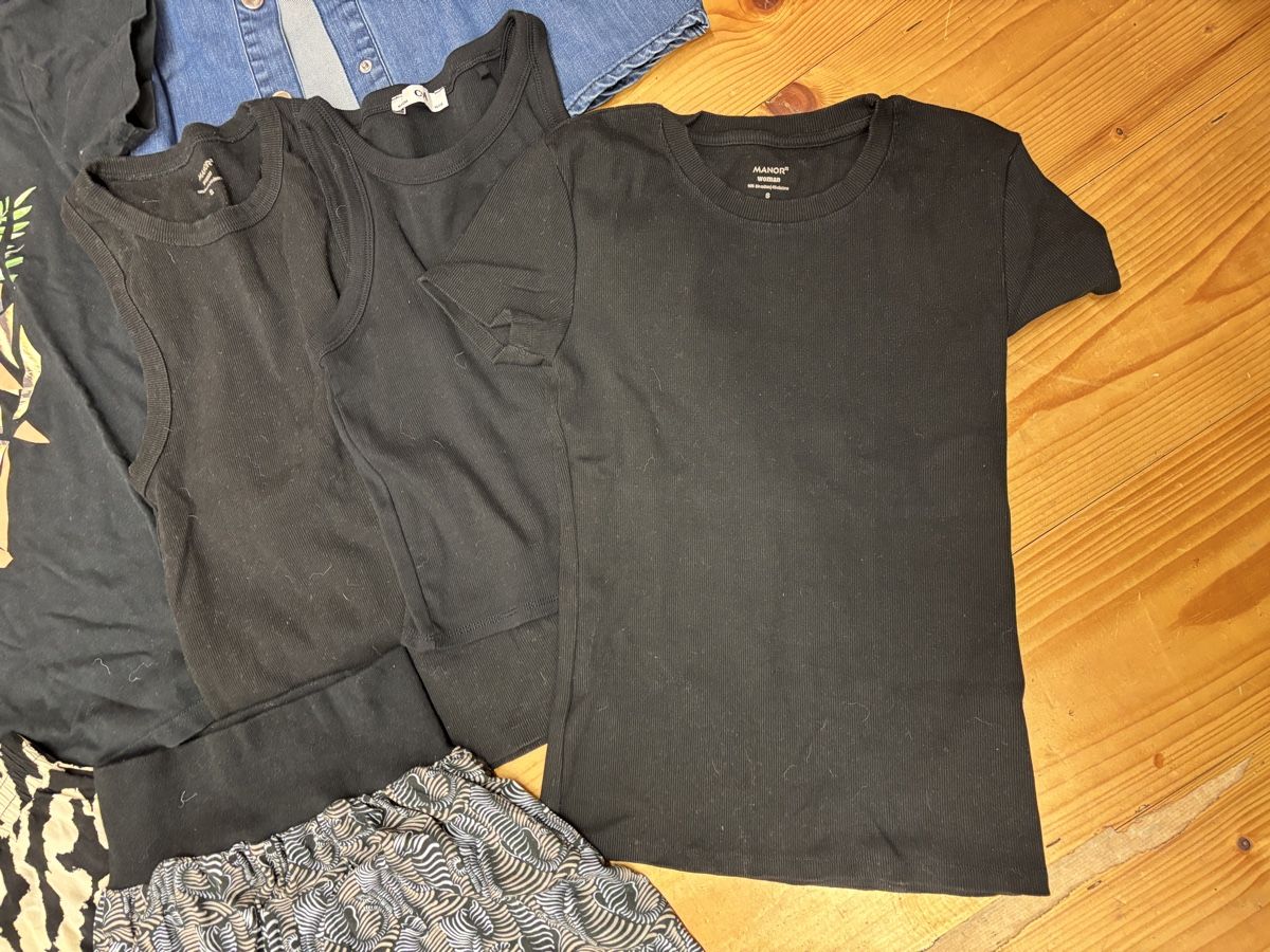 Lotti & Set di vestiti: Kleiderpaket Mädels, Grösse XS-S – Usato da Büren an der Aare venduto da Nikito2001 6