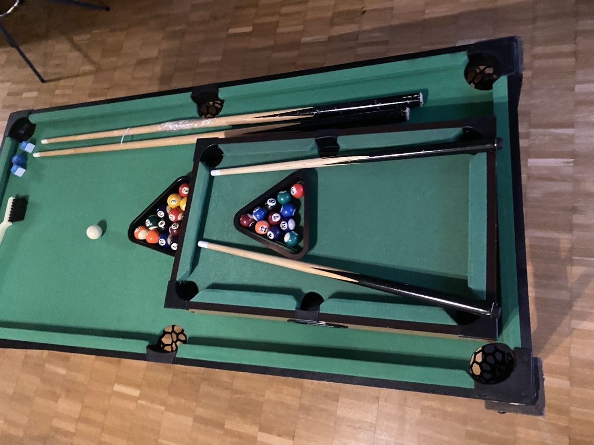 Tavoli da biliardo: Spieltisch Multifunktion mit Zubehör gebraucht – Usato da Niederhasli venduto da sha_c8ks 3