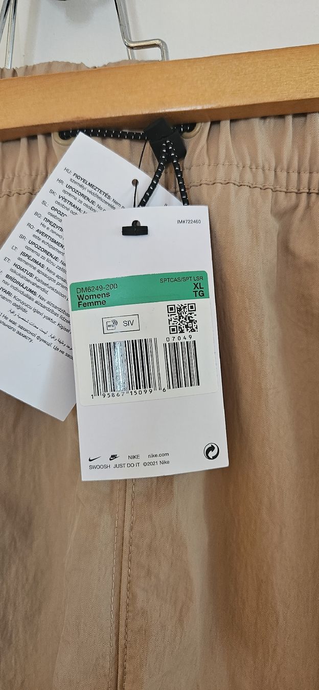 Nike Röcke: Nike Rock/Jupe Gr. XL NEU – Neu (gemäss Beschreibung) aus Dättwil AG von son_x2fq 2