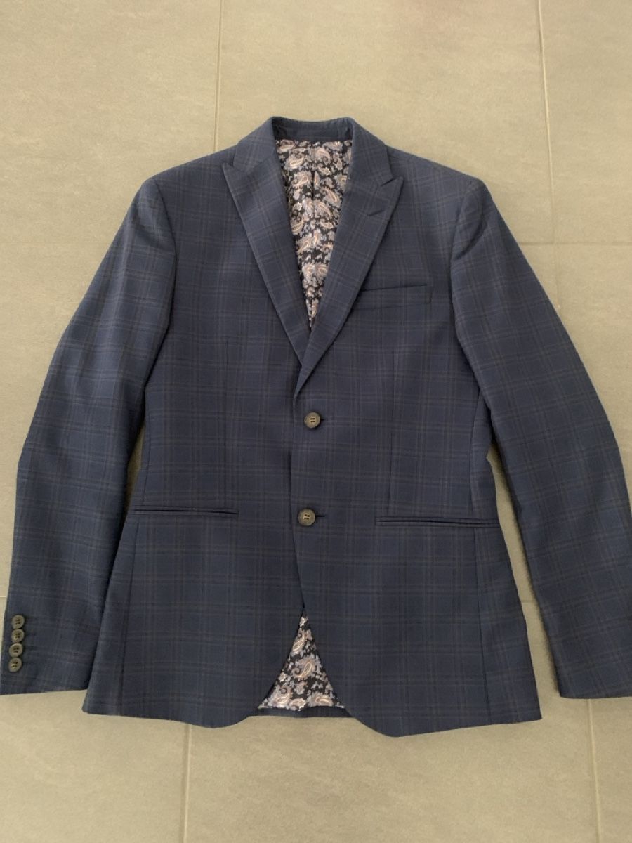 Jacken: Veste de costume – Gebraucht aus Collombey von amina36