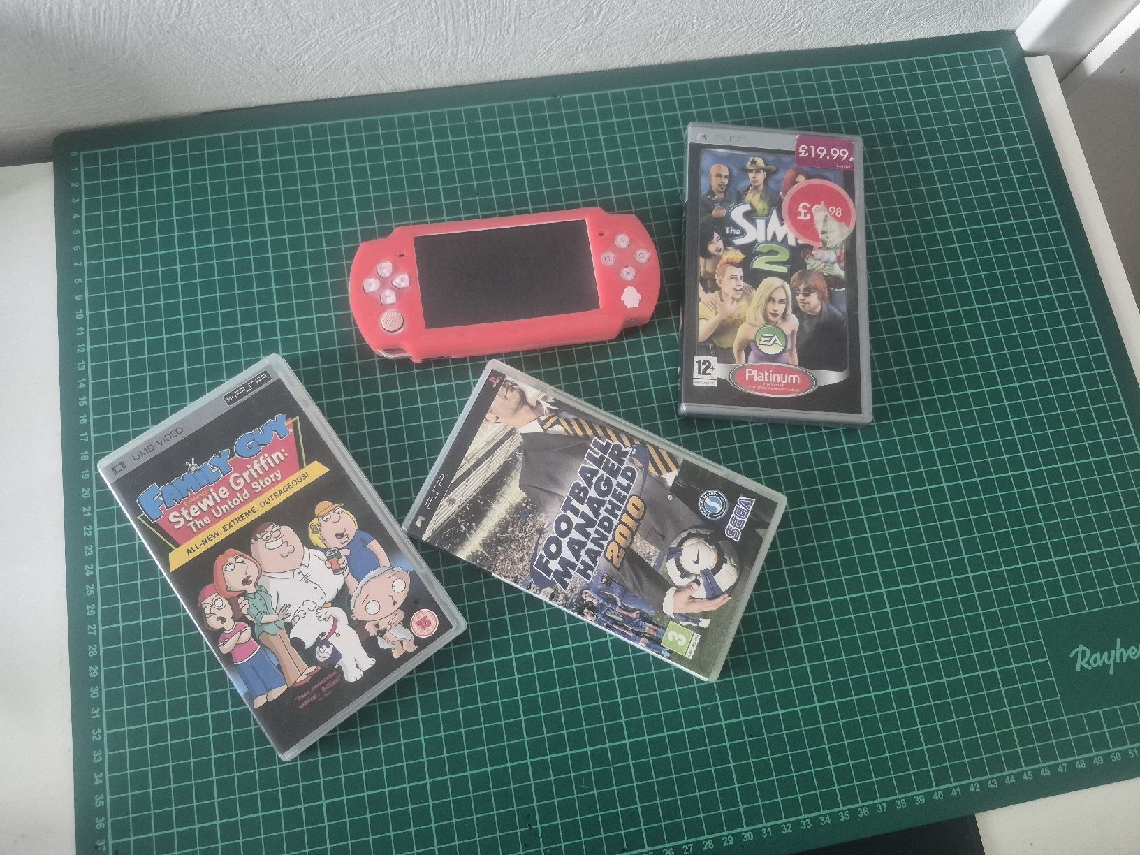 Sony Konsolen: PSP Slim pink console with games and cover – Gebraucht aus Meyrin von Retro-GZ 1