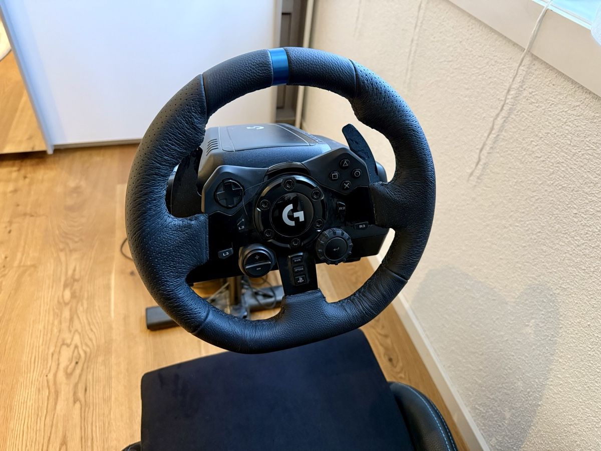 Playseat Sedie: Playseat + Logitech G29 inkl. Pedale – Usato da Egolzwil venduto da Ma90nu 2