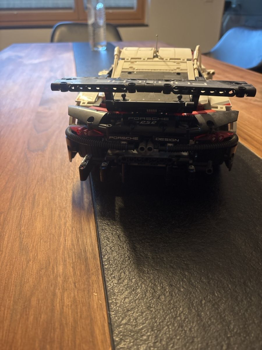 Lego Spielzeuge: LEGO Technic Porsche 911 Modelauto gebraucht – Gebraucht aus Lienz von Manuel2126 1