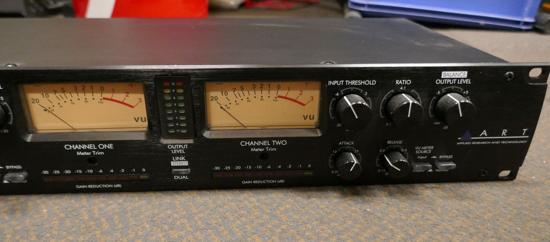 Musikinstrumente: ART Pro VLA 2 Röhrenkompressor – Gebraucht aus Wenslingen von FairlightCMI 3