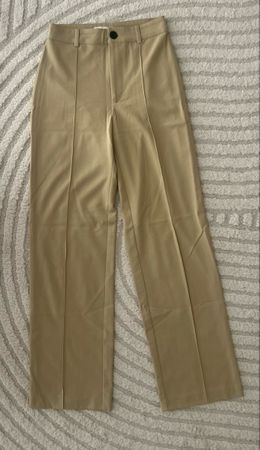 Pull&Bear Stoffhose beige Grösse S guter Zustand neuwertig