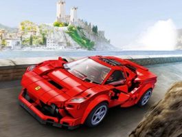 Lego 76895 Ferrari F8 Tributo mit Displayständer