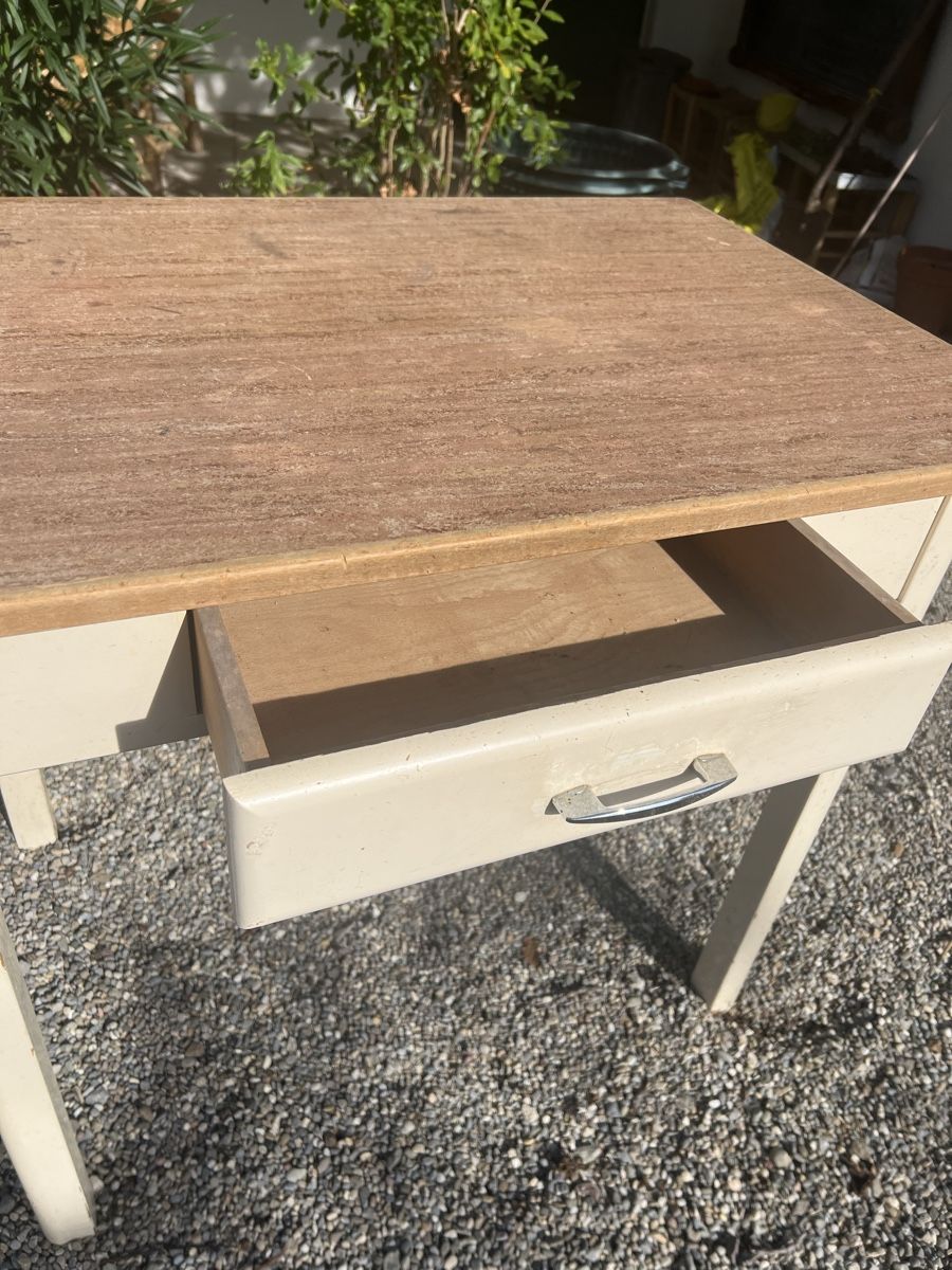 Tische: Vintage Küchentisch – Gebraucht aus winterthur von Cw5 1