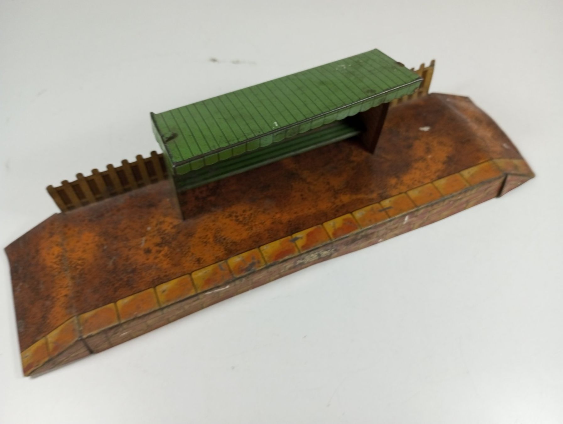 Hornby Modellini di ferrovie: HORNBY: Bahnsteig / perron – Usato da Fontaines NE venduto da waterfoot 3