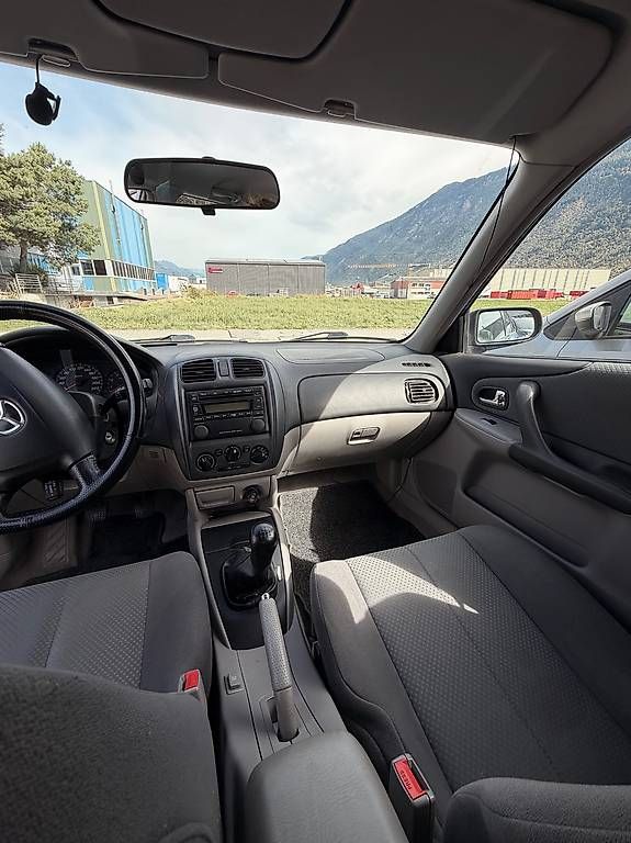 Automobili: Mazda 323F - expertisée le 24.09.2026 – Usato da Martigny venduto da bet_5nyz 3