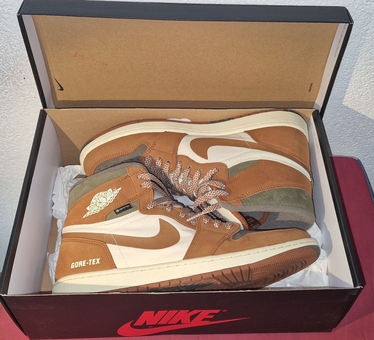 Jordan Scarpe da uomo: Jordan 1 Retro High Element Gore-Tex Legend Coffee – Nuovo (secondo la descrizione) da Zürich venduto da iAmmann