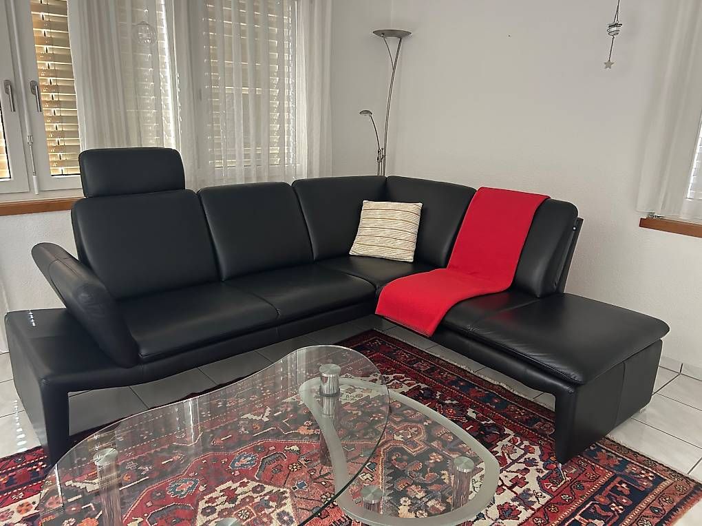 Sofas: Schönes gepflegtes Ledersofa – Gebraucht aus Ettiswil von SHE75