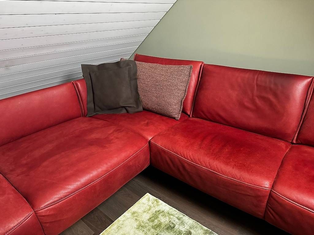 Sofas: Designer Ecksofa Varga Echtes Leder  – Gebraucht aus Egg b. Zürich von AnnetteD02
