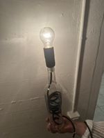 Flaschenlampe/Tischlampe aus Glas, Upcycling Design