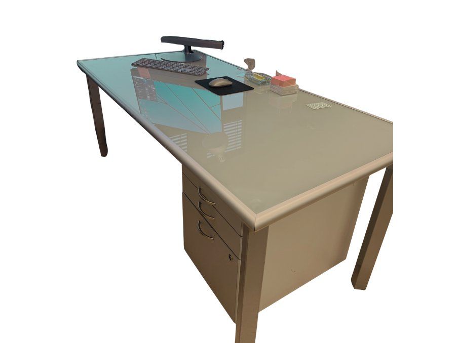 Tavoli: Glastisch Büro / Esszimmer – Usato da Zürich venduto da Mind11 2