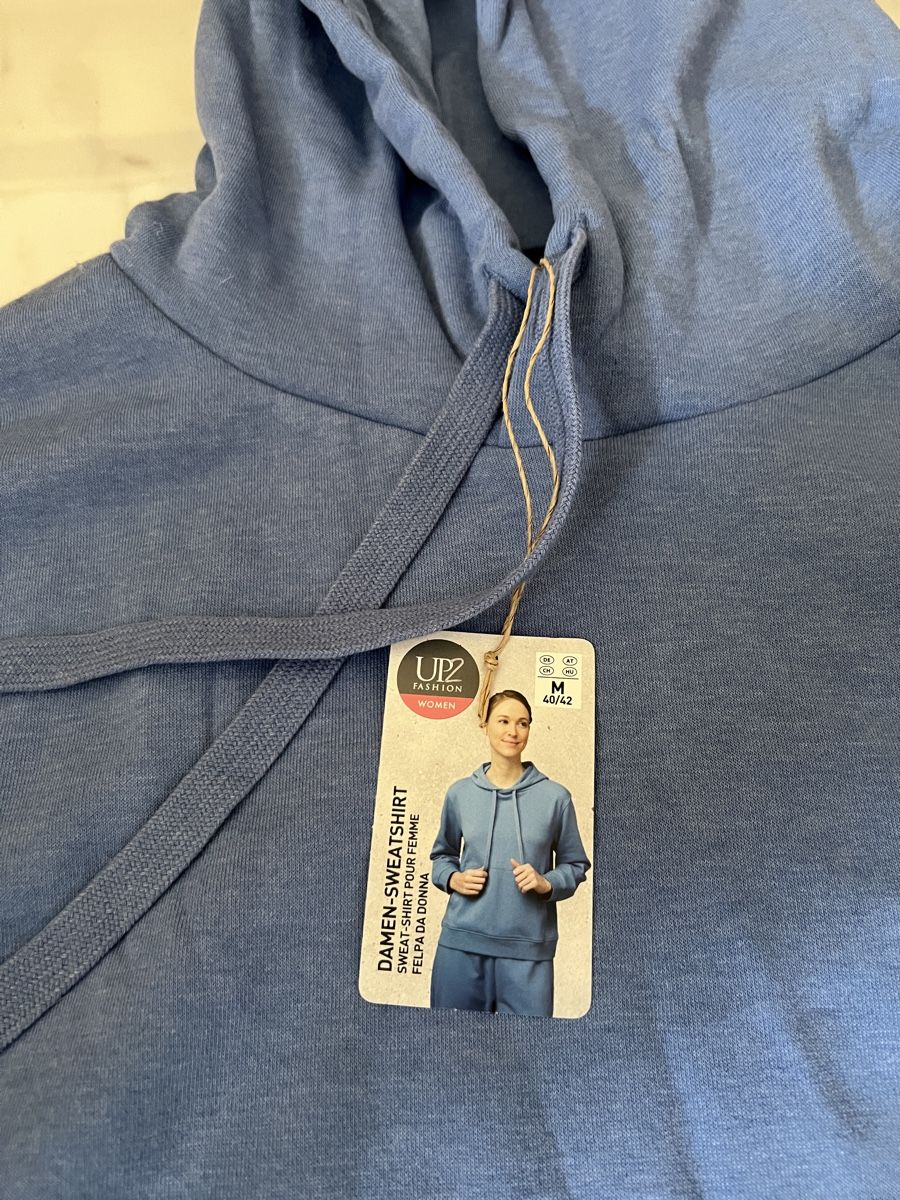 Lotti di vestiti: Jäckchen und pullover Set , lot de jaquettes et un pull – Usato da COLOGNY venduto da fleurdelys84 9