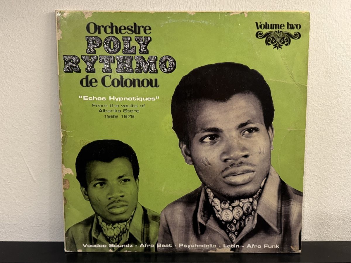 Dischi in vinile: Orchestre Poly Rythmo de Cotonou Vol.2 / Analog Africa – Usato da Delémont venduto da Studio_du_soleil