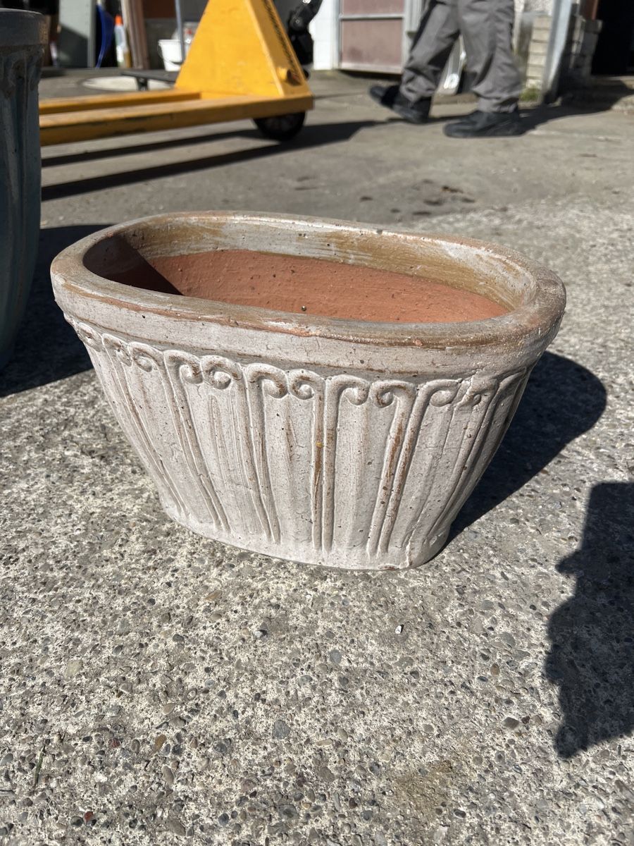 Pots de fleurs: Zwei elegante Blumentöpfe – D'occasion à St. Gallen par Leccese 1
