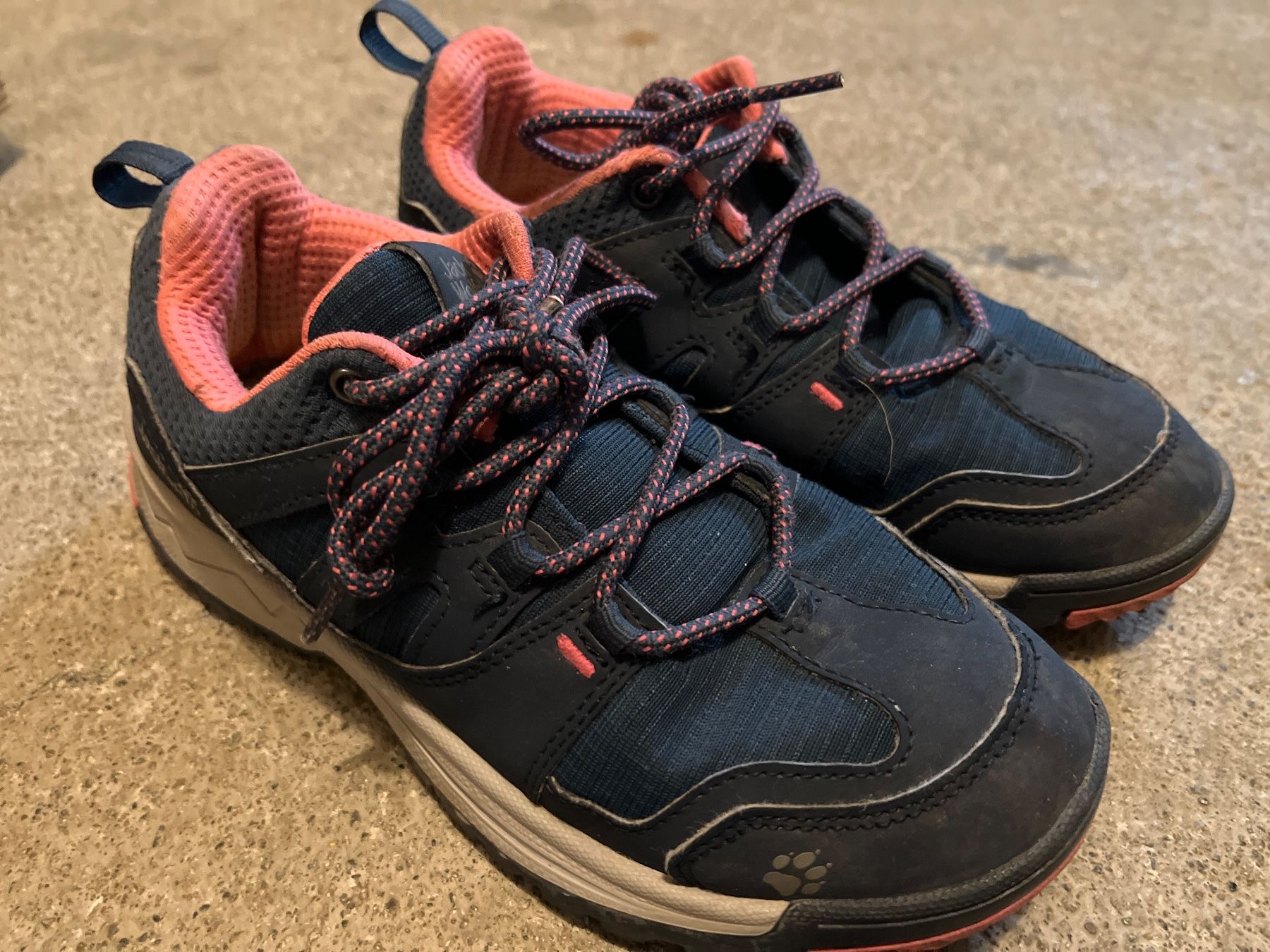 Jack Wolfskin Scarpe per ragazzi: Trekking-Schuhe Gr 35 – Usato da Grüningen venduto da lovinho 1