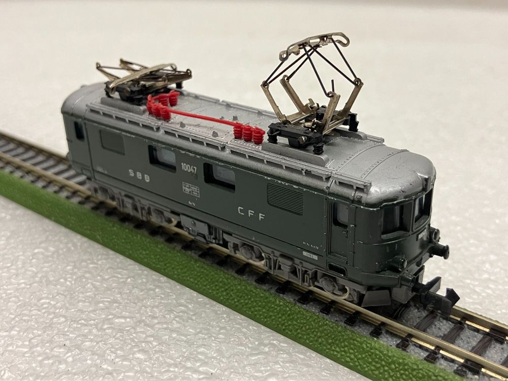 Lima Modelleisenbahnen: Lima N= Oldtimer-Lok Re 4/4I SBB 10047 HmBh Biel - grün – Gebraucht aus Thun von retoolinoo 2