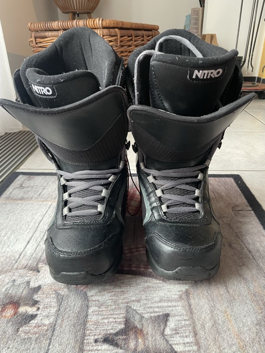 Snowboard Nitro Scarpe da uomo: Scarponi Snowboard NITRO – Usato da Mezzovico venduto da esa_d9tc