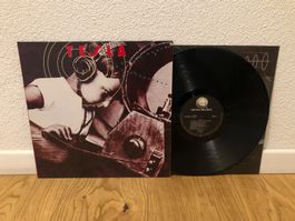 TESLA - THE GREAT RADIO CONTROVERSY UK 1989 HARD ROCK