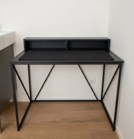 Büro Tisch / Schreibtisch