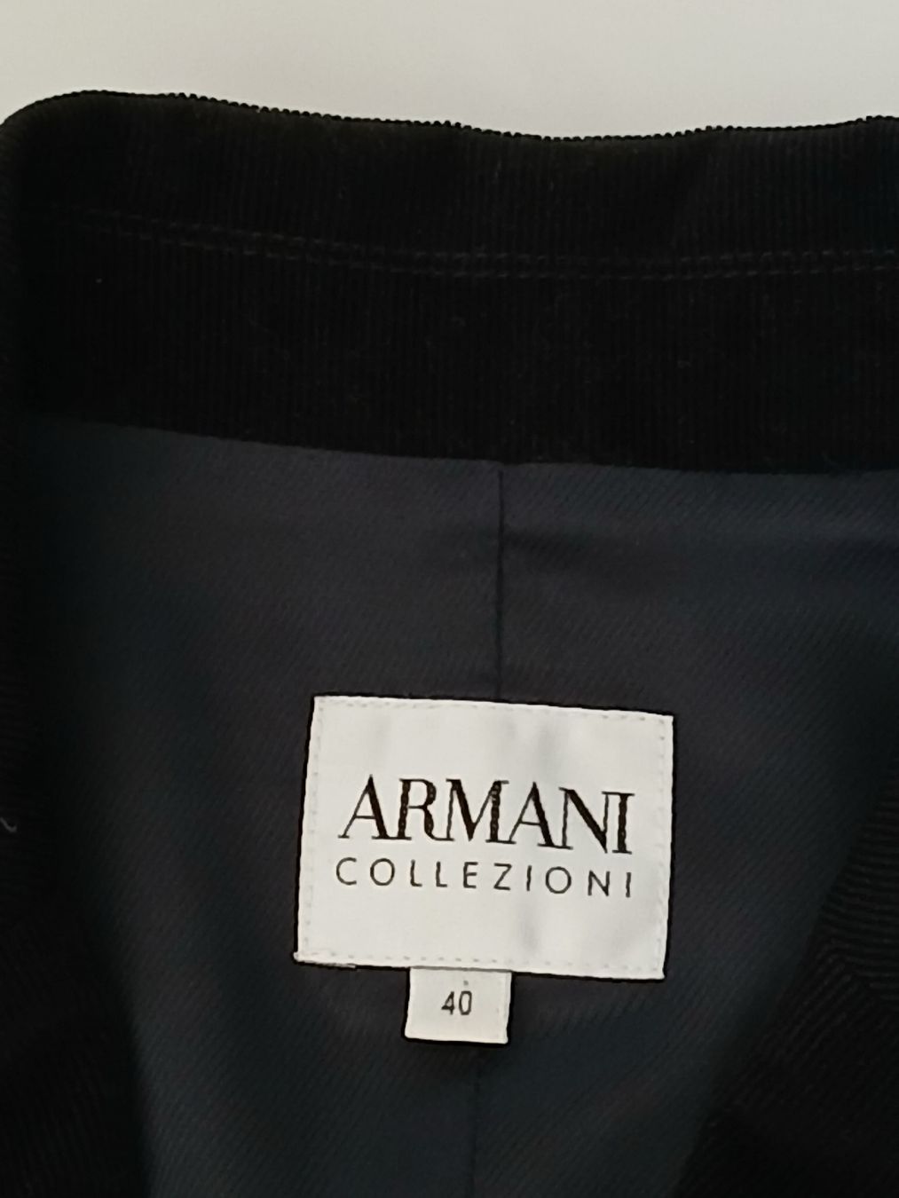 Armani Giacche: Armani Jacke schwarz – Usato da Zürich venduto da tg4_y65n 2