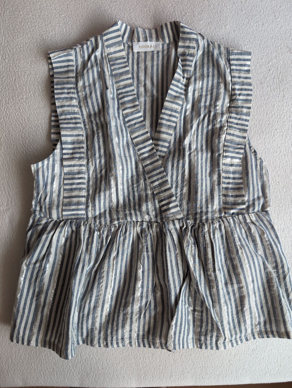 Kookai Blusen: Kookai Striped Metallic Top - Size 34 - Great Condition! – Gebraucht aus Glis von livespringly