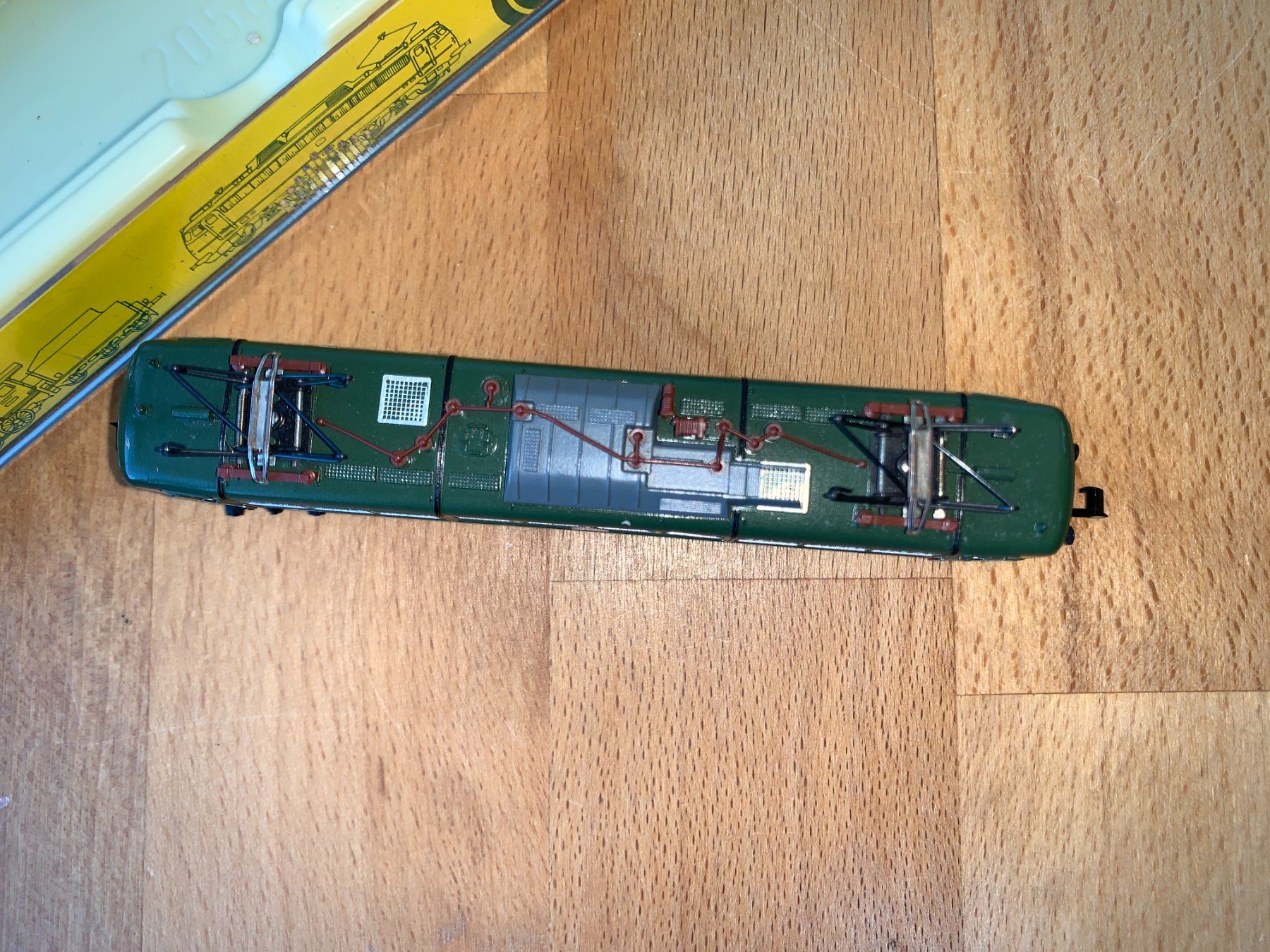 Trix Modellini di ferrovie: Minitrix DB E-Lok 151 – Nuovo (secondo la descrizione) da Belp venduto da capowiga 3